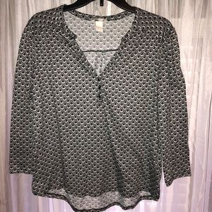 Black/White Patterned 3/4 Sleeve Blouse • L • H&M